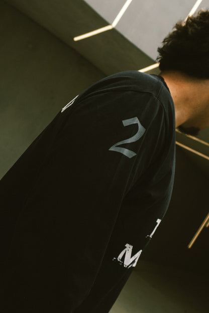 Black Longsleeve